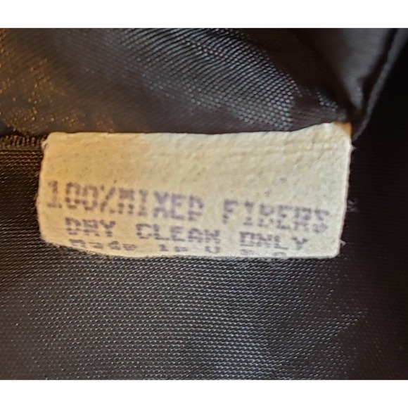 Delah size M/P black & gold vintage  blazer - Picture 6 of 16